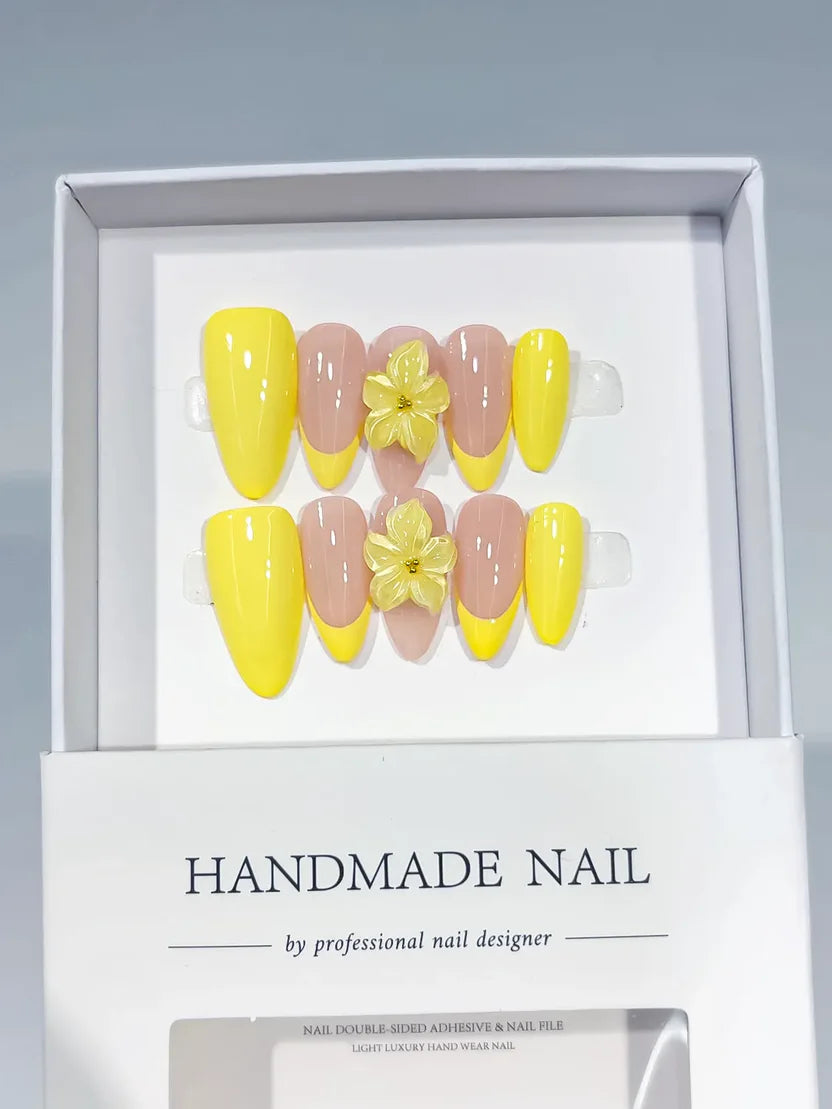 Medium Yellow Nude Almond French tip Flower