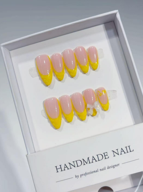Medium Almond 3D Deep Yellow French & Bow Accent