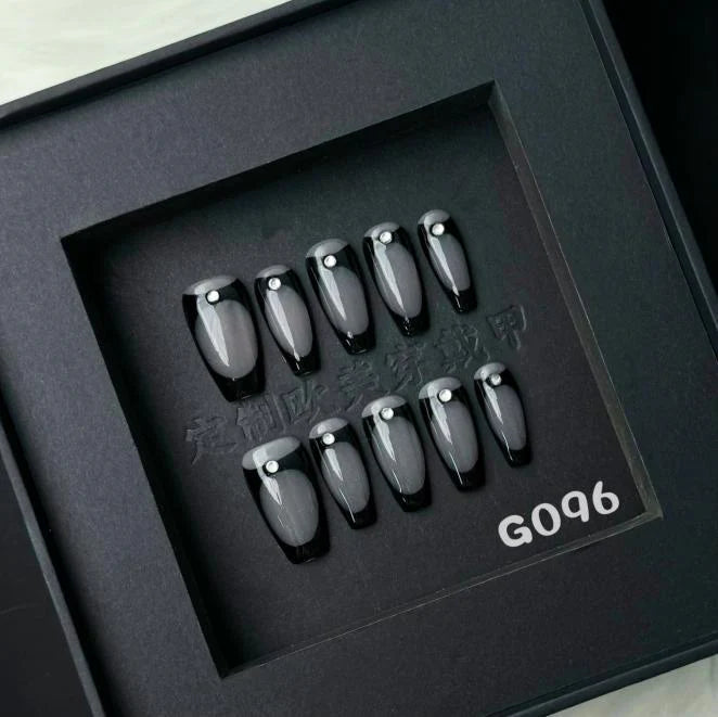 Nude Black Medium Coffin Nails G096