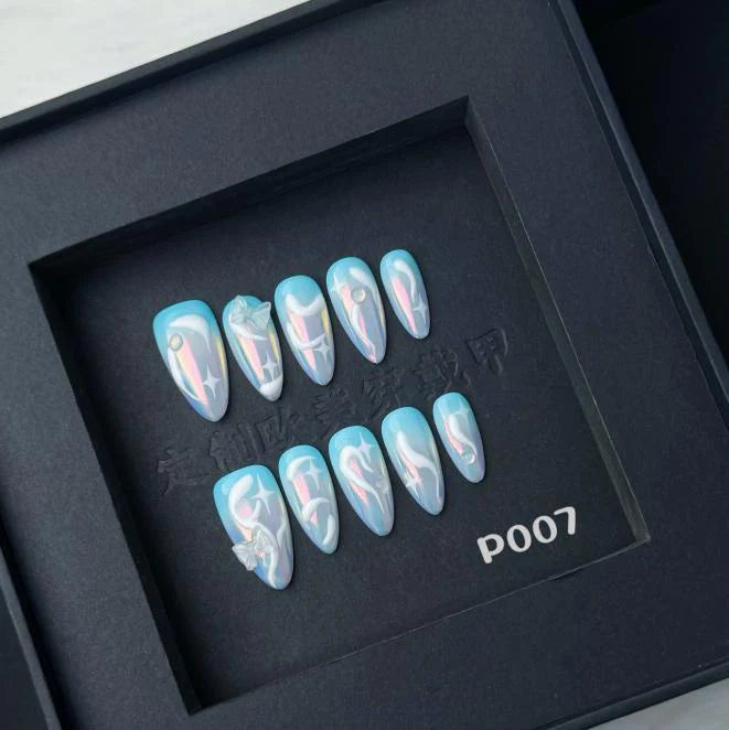 Majestic Blue Pearlescent Medium Almond Nails P007