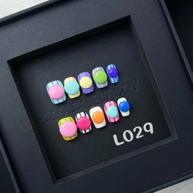 3D Bubblegum Gumdrop Short Square Nails L029